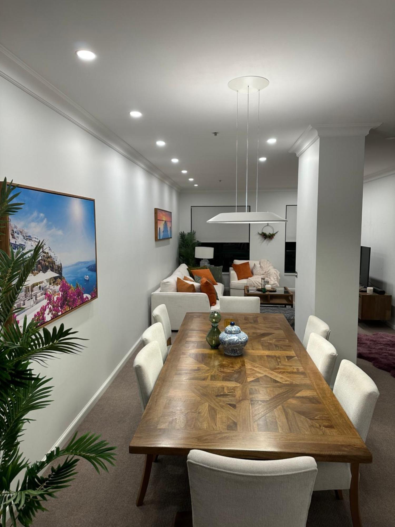 Private 1 Bed Accom With Bathroom In A 3 Bed Apartment - Melb Cbd, Regency Towers - Free Parking, Wifi And Pool 멜번 외부 사진