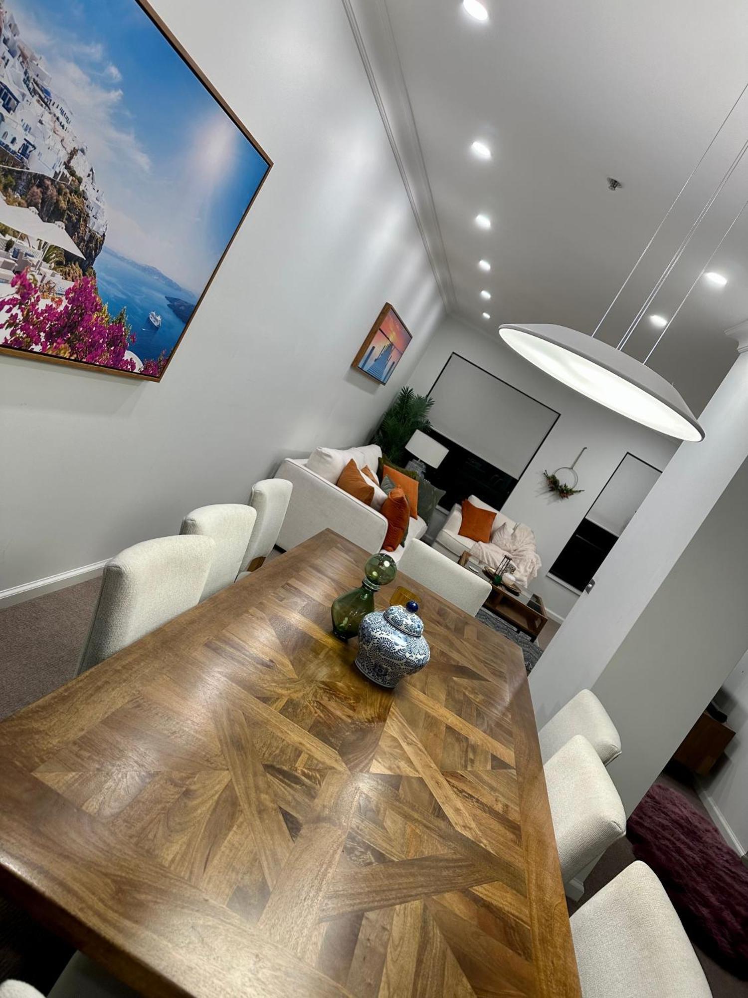 Private 1 Bed Accom With Bathroom In A 3 Bed Apartment - Melb Cbd, Regency Towers - Free Parking, Wifi And Pool 멜번 외부 사진